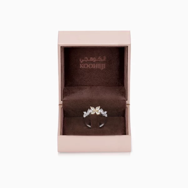 40207_6_Kooheji_Jewellery_Fajer_Collections_Ring_MG_K003-001-001210-YLD-R-WY-OO-1.webp